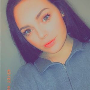 Meet your Posher, Kaci